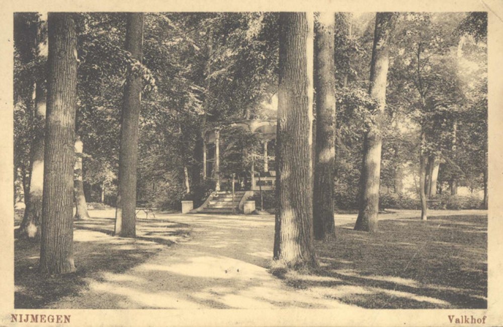 Breng de muziekkiosk terug in het Valkhofpark